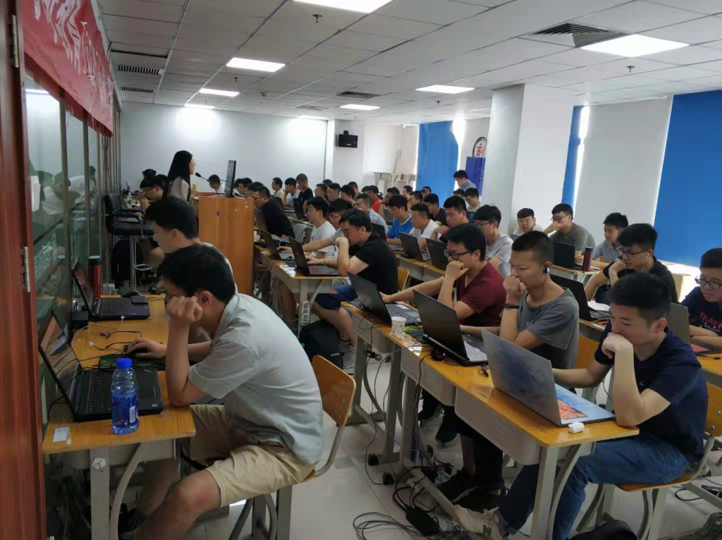 馬哥教育Linux面授38期開班典禮|成功不易唯有加倍努力！